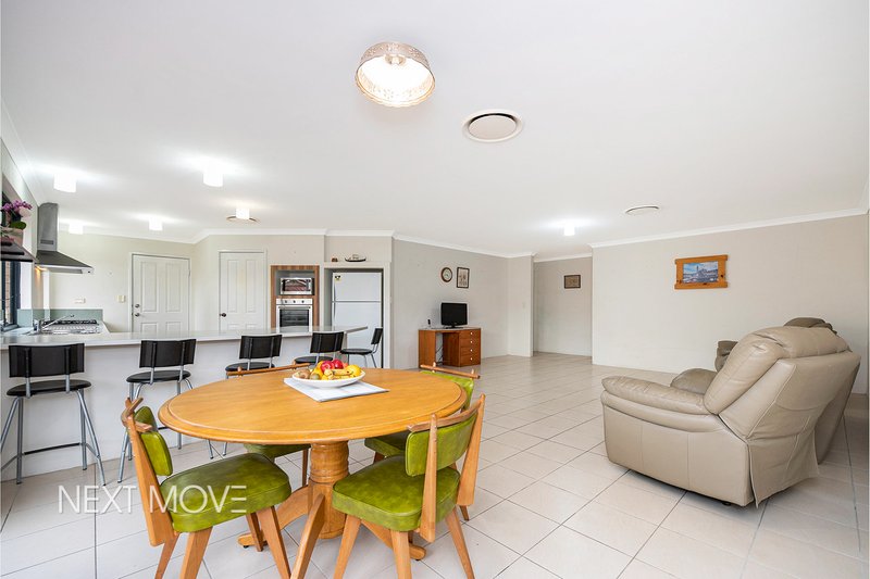 Photo - 18 Cummins Street, Willagee WA 6156 - Image 9