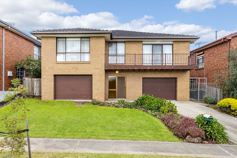 Photo - 18 Cunningham Drive, Mill Park VIC 3082 - Image 1