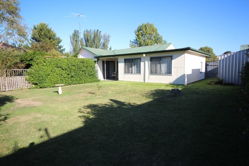 Photo - 18 Cunynghame Street, Oberon NSW 2787 - Image 2