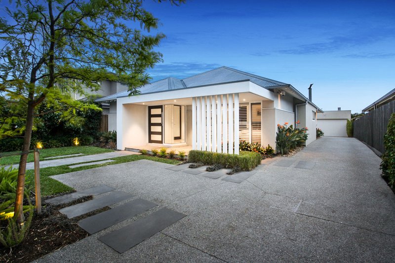 Photo - 18 Curlew Avenue, Altona VIC 3018 - Image 2