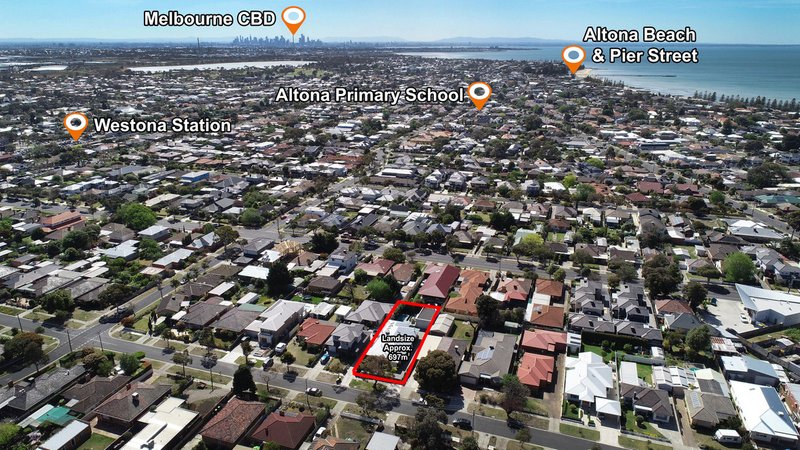 Photo - 18 Curlew Avenue, Altona VIC 3018 - Image 22