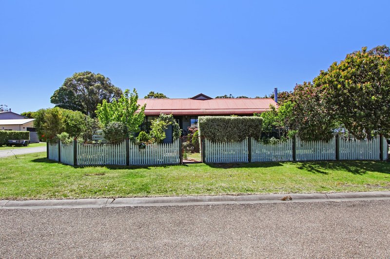 Photo - 18 Currawong Close, Raymond Island VIC 3880 - Image 23