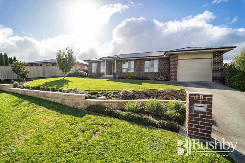 18 Dafnis Drive, Newnham TAS 7248