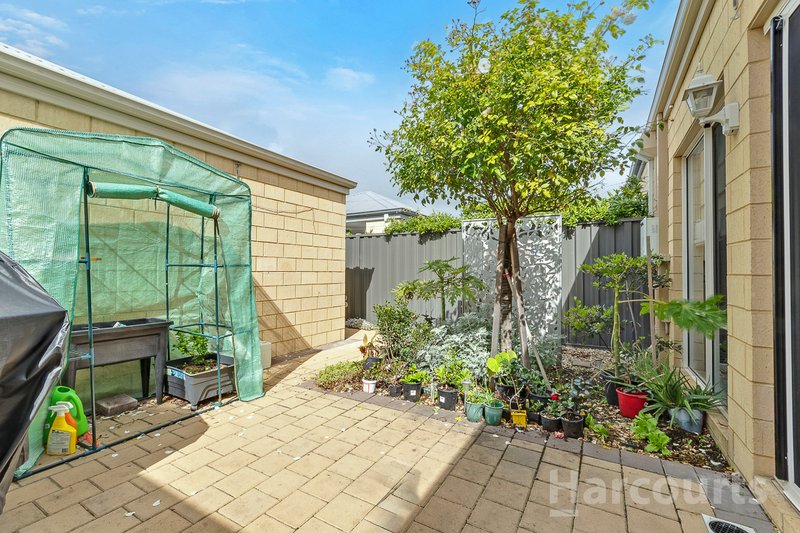 Photo - 18 Darbyshire Parade, Alkimos WA 6038 - Image 16