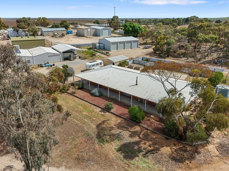 Photo - 18 Darwin Road, Cooke Plains SA 5261 - Image 2