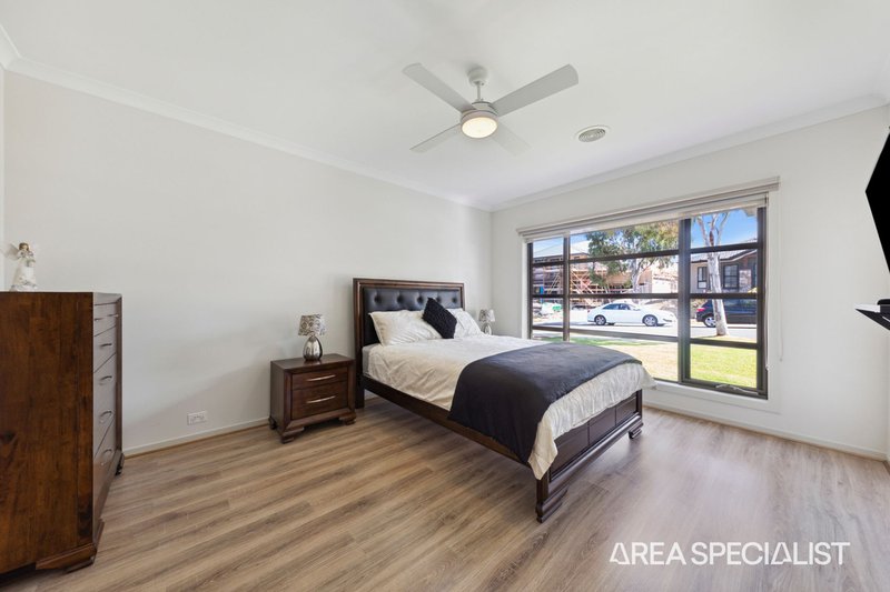 Photo - 18 Davidson Street, Pakenham VIC 3810 - Image 12