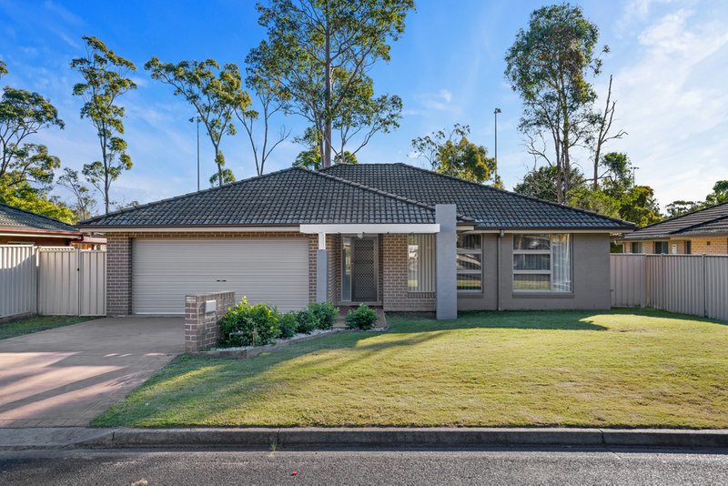 Photo - 18 De L'Isle Drive, Watanobbi NSW 2259 - Image 1