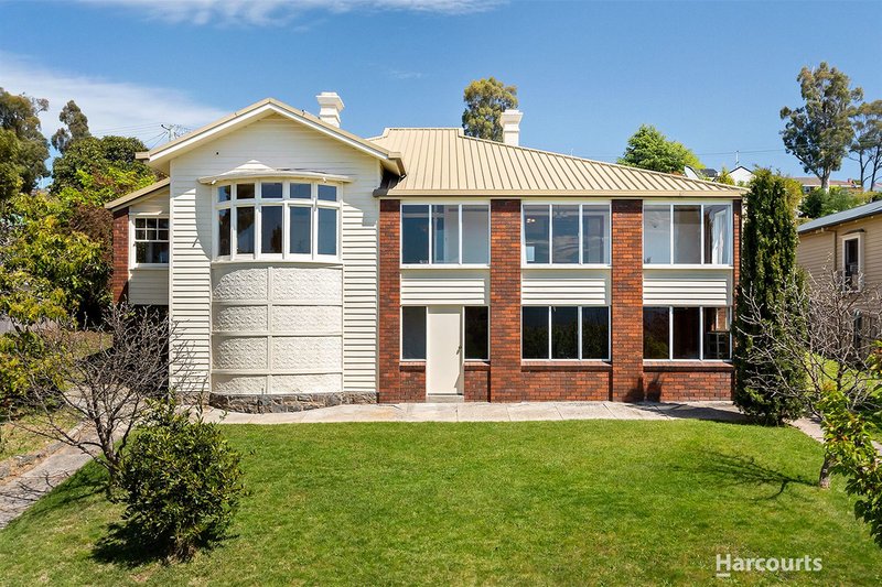 18 Delamere Crescent, Trevallyn TAS 7250