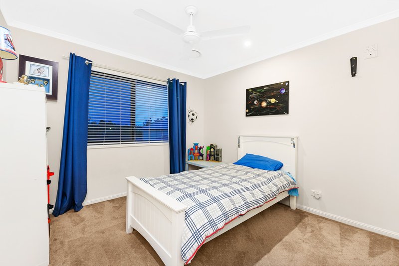 Photo - 18 Delia Close, Bracken Ridge QLD 4017 - Image 11