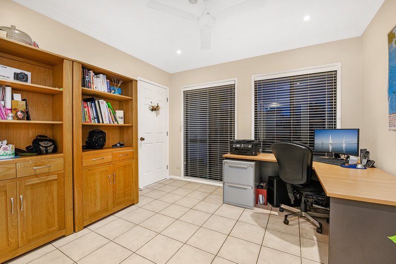 Photo - 18 Delia Close, Bracken Ridge QLD 4017 - Image 20