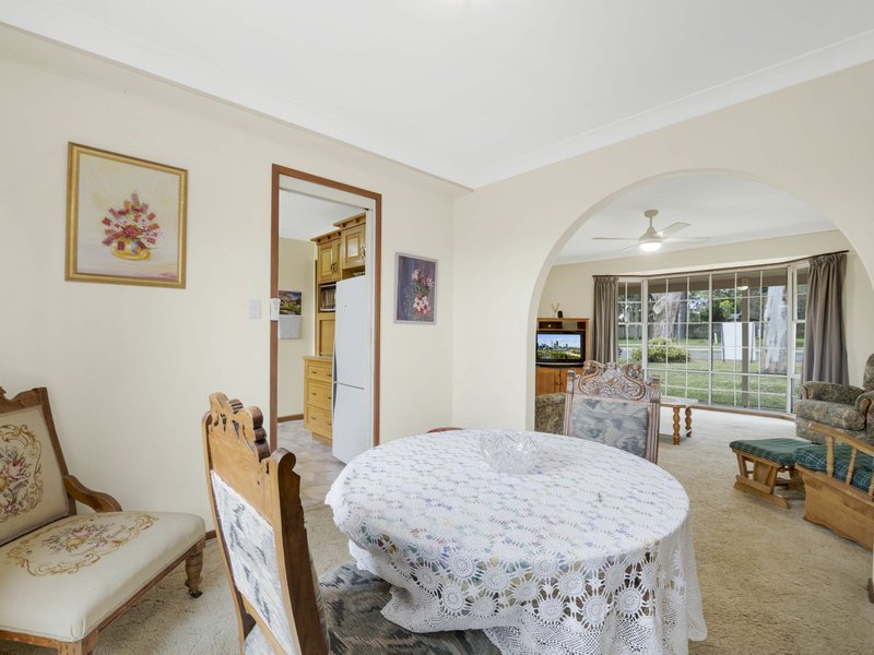 Photo - 18 Denison Street, Norah Head NSW 2263 - Image 4