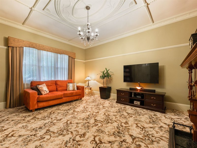 Photo - 18 Dixon Street, Wangaratta VIC 3677 - Image 6