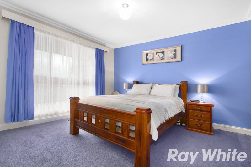 Photo - 18 Donday Court, Pakenham VIC 3810 - Image 7