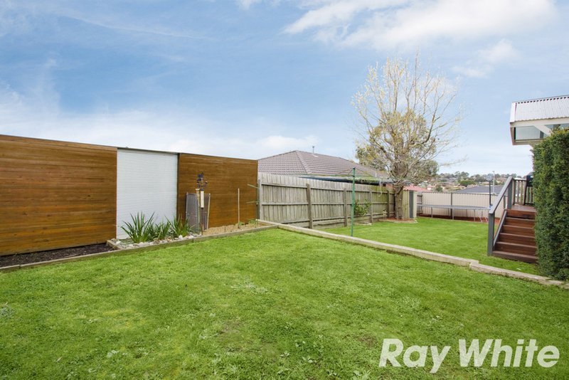 Photo - 18 Donday Court, Pakenham VIC 3810 - Image 16