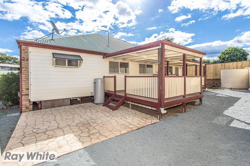 Photo - 18 Donnelly Drive, Kallangur QLD 4503 - Image 4