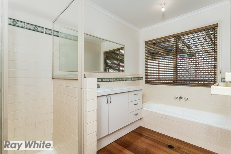 Photo - 18 Donnelly Drive, Kallangur QLD 4503 - Image 14