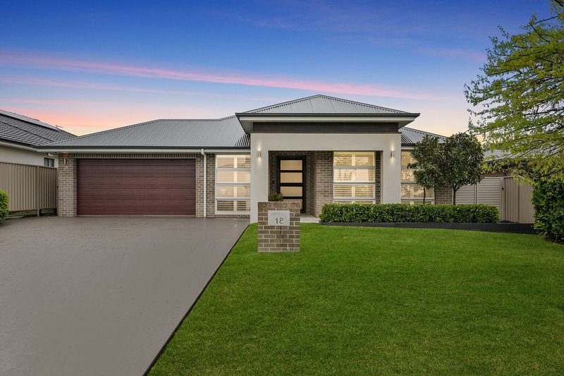 18 Doolan Crescent, Harrington Park NSW 2567