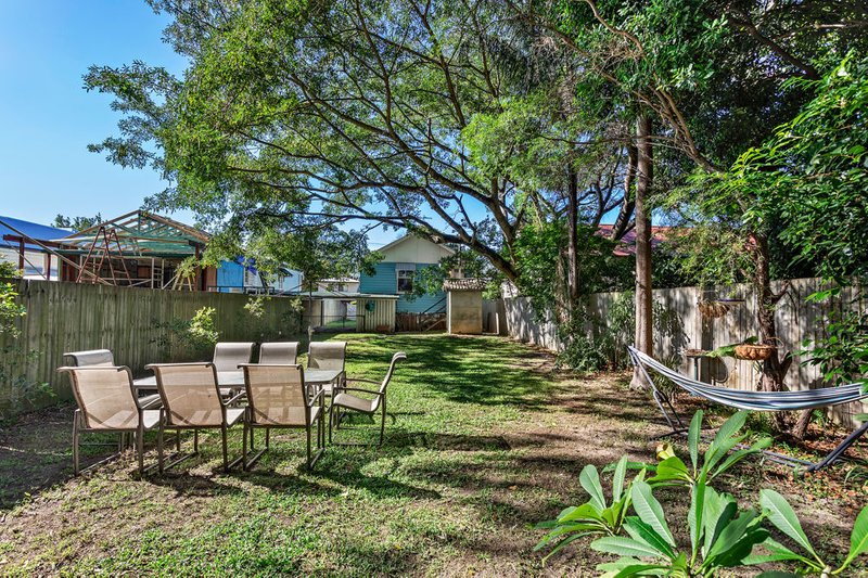 Photo - 1/8 Dorall Street, Kippa-Ring QLD 4021 - Image 2