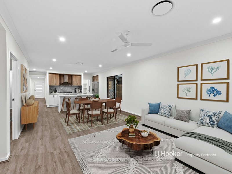 Photo - 18 Doran Circuit, Park Ridge QLD 4125 - Image 3