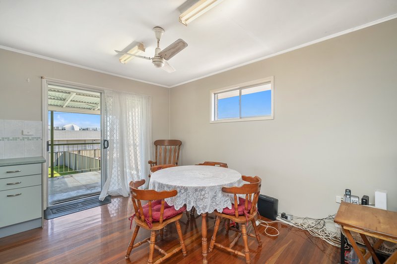 Photo - 18 Dorothy Street, Kippa-Ring QLD 4021 - Image 6