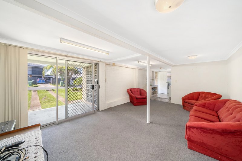 Photo - 18 Dorothy Street, Kippa-Ring QLD 4021 - Image 15