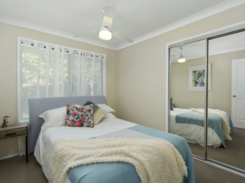 Photo - 18 Dorrigo Drive, Worongary QLD 4213 - Image 11