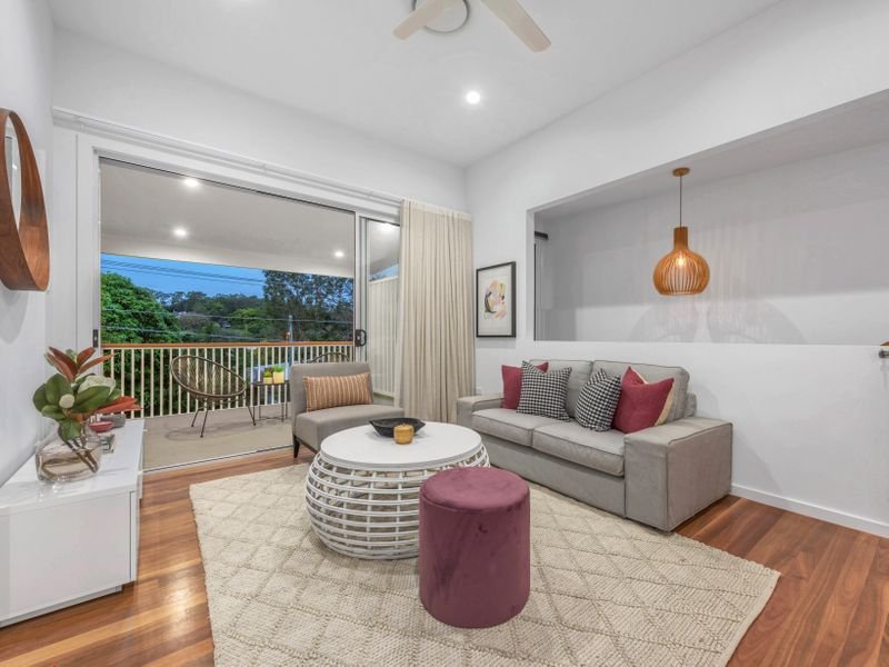 Photo - 18 Dover Street, Hawthorne QLD 4171 - Image 3