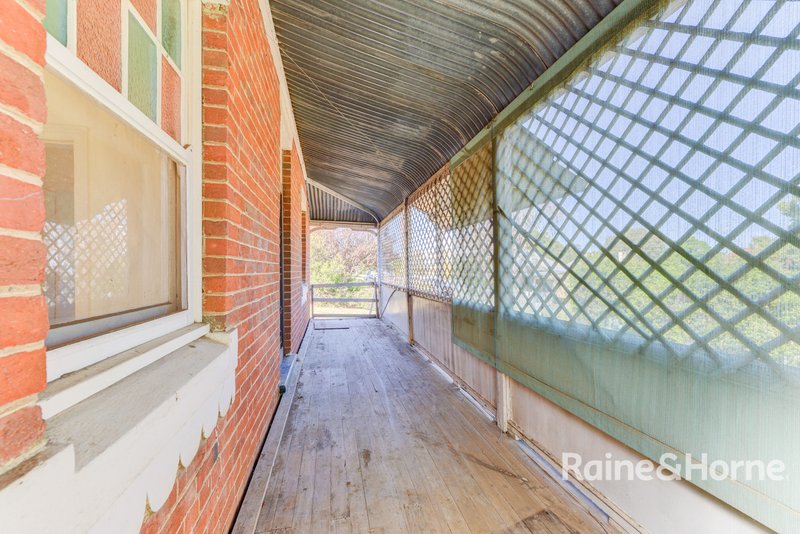 Photo - 18 Dowell Avenue, Tamworth NSW 2340 - Image 17