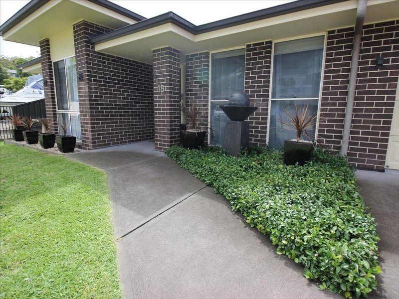 Photo - 18 Dromedary Street , Cameron Park NSW 2285 - Image 2