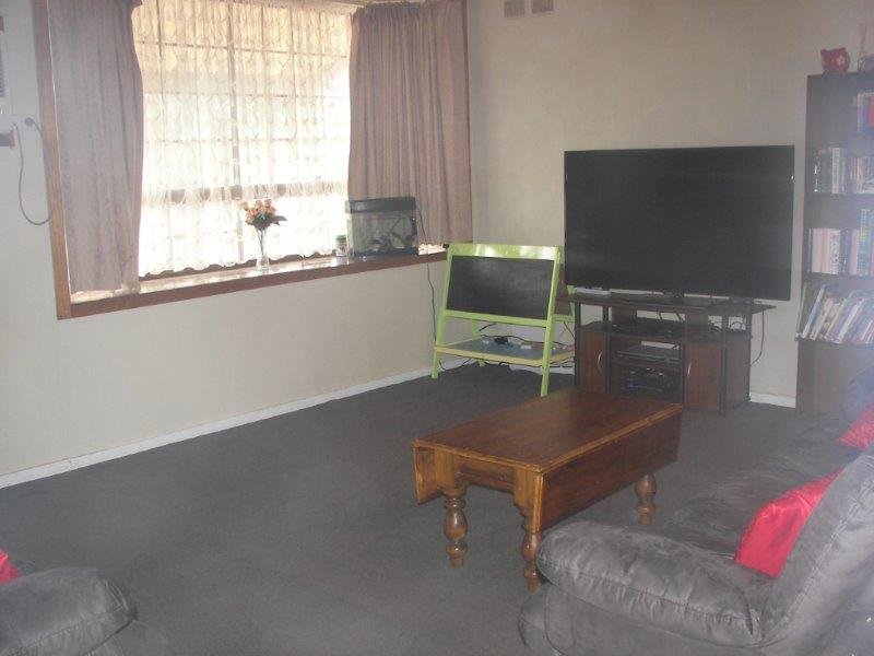 Photo - 18 Drysdale Street, Stirling North SA 5710 - Image 2