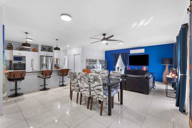 Photo - 18 Dublin Drive, Eagleby QLD 4207 - Image 5