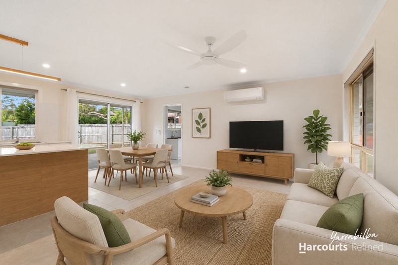 Photo - 18 Duesbury Crescent, Edens Landing QLD 4207 - Image 4