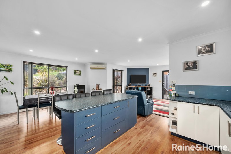 Photo - 18 Dumbarton Drive, Geilston Bay TAS 7015 - Image 8