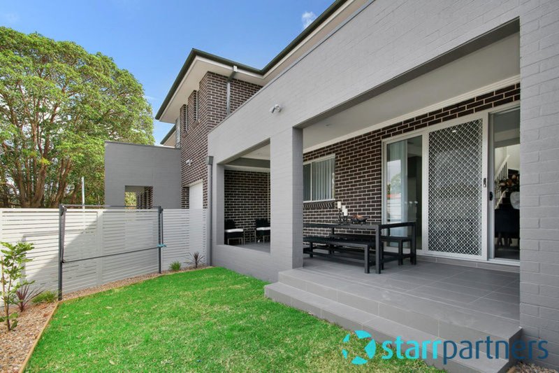 Photo - 18 Dunbar Ave , Regents Park NSW 2143 - Image 4