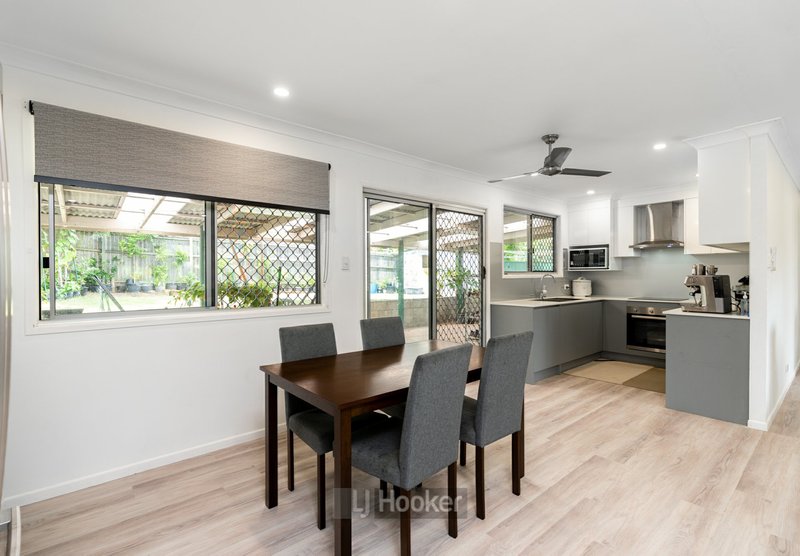 Photo - 18 Dunblane Drive, Boronia Heights QLD 4124 - Image 1