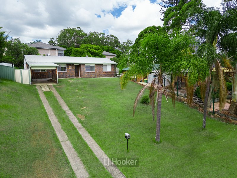 Photo - 18 Dunblane Drive, Boronia Heights QLD 4124 - Image 15