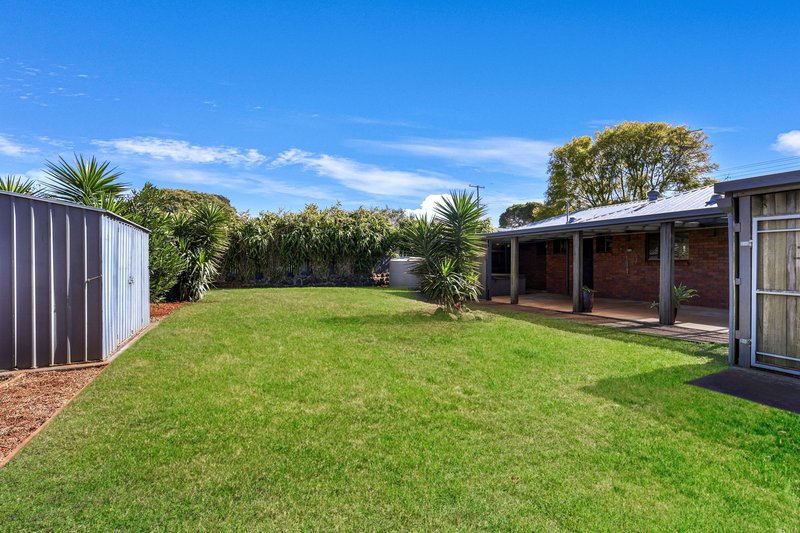 Photo - 18 Dunemann Street, Kearneys Spring QLD 4350 - Image 16