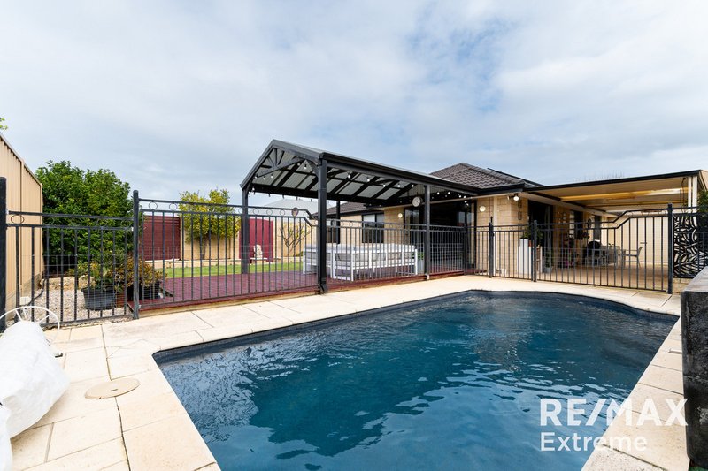 Photo - 18 Dunsfold Street, Butler WA 6036 - Image 22