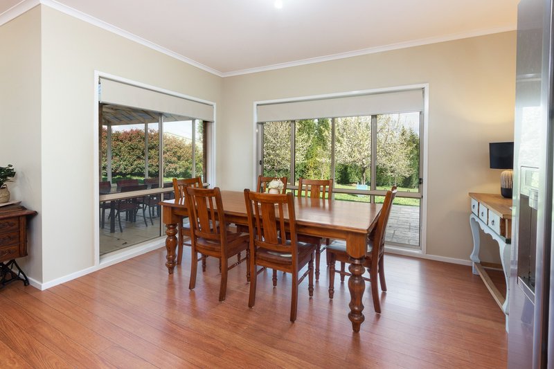 Photo - 18 Durham Court, Mount Barker SA 5251 - Image 8