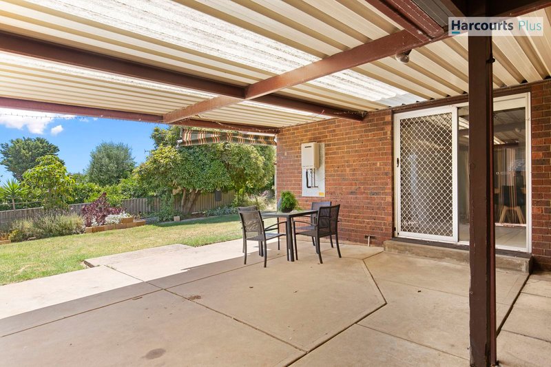 Photo - 18 Dutchman Drive, Hallett Cove SA 5158 - Image 13