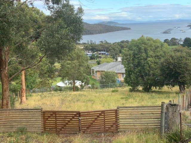 18 Eagle View Road, Nubeena TAS 7184