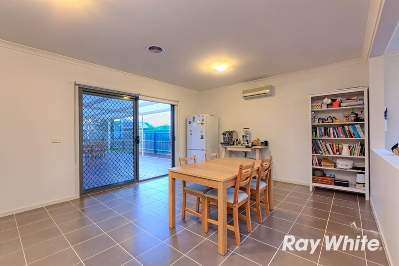 Photo - 18 Earth Street, Point Cook VIC 3030 - Image 11