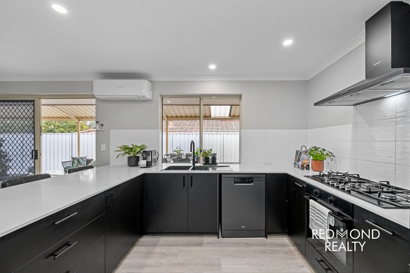 Photo - 18 Eastleigh Loop, Currambine WA 6028 - Image 14