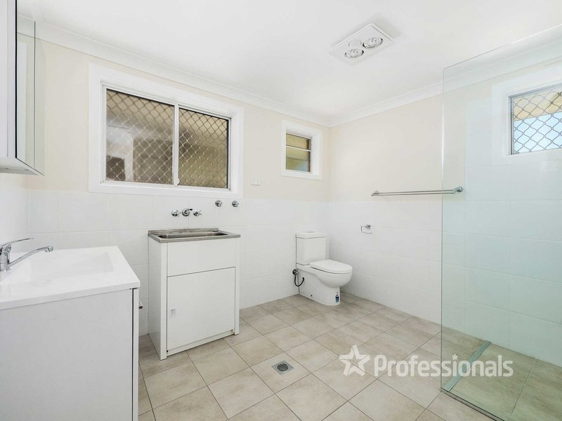 Photo - 1/8 Eden Place, Girards Hill NSW 2480 - Image 5