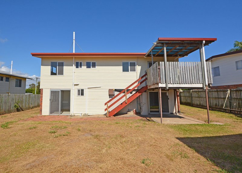 Photo - 18 Eden Way, Point Vernon QLD 4655 - Image 18