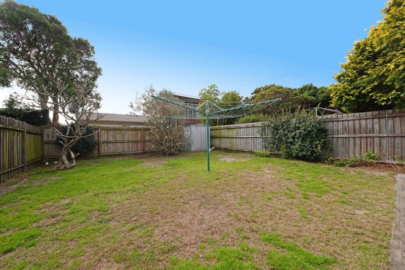 Photo - 18 Edgar Street, Maroubra NSW 2035 - Image 5