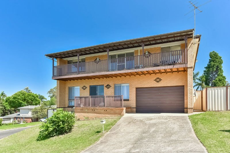 18 Edinburgh Crescent, St Andrews NSW 2566