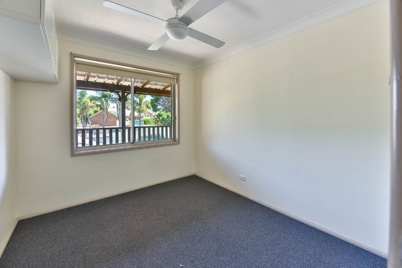 Photo - 18 Edinburgh Crescent, St Andrews NSW 2566 - Image 15