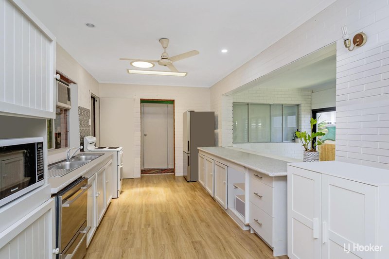 Photo - 18 Edwards Street, West End QLD 4810 - Image