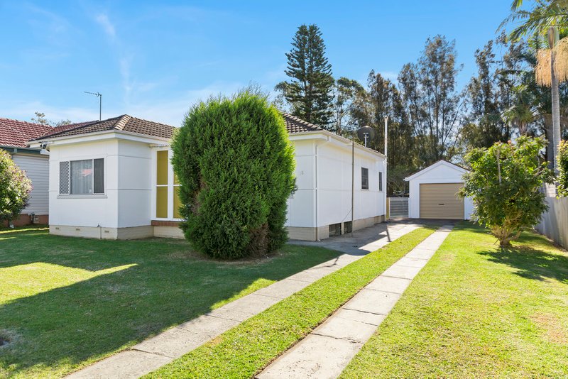 18 Edyth St , Bellambi NSW 2518